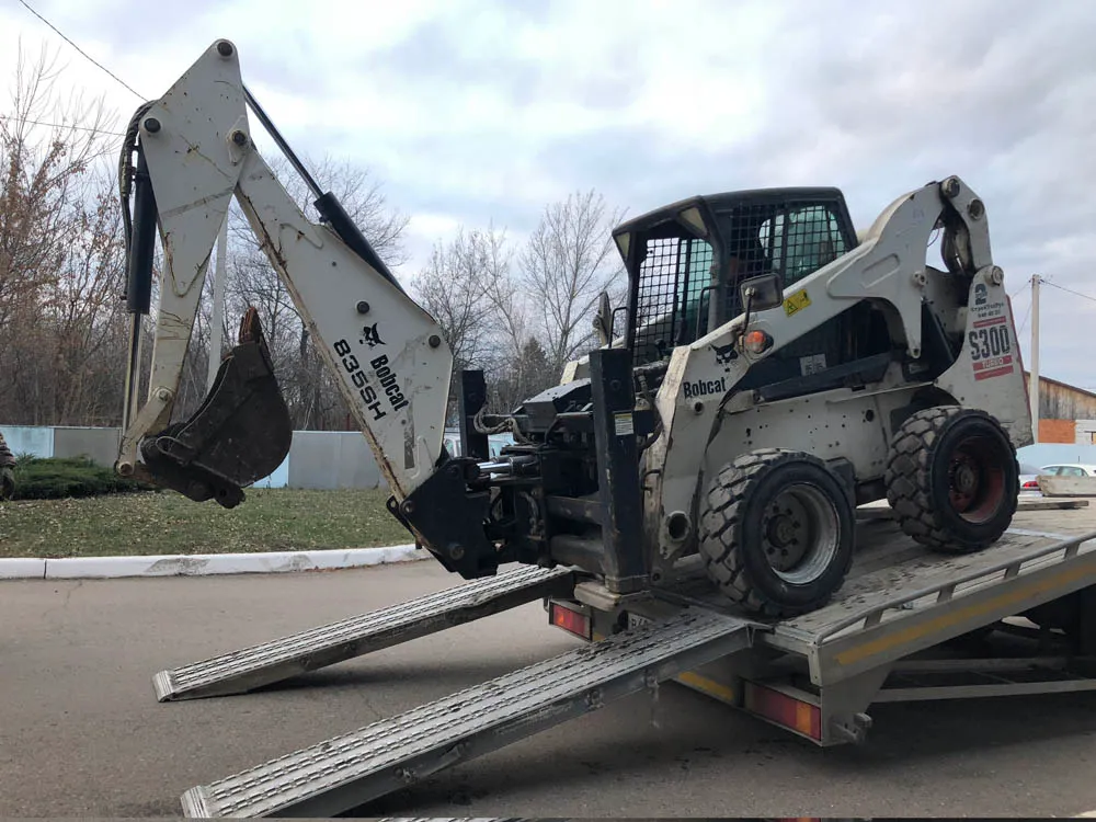 Экскаваторная установка на базе Bobcat s300